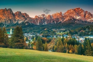 Fra Venezia: Det beste av Dolomittene - en dagstur til fjellene