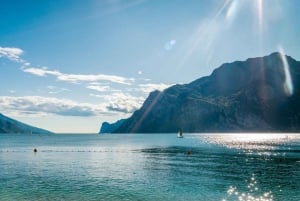 Desde Venecia: Excursión a Verona y Crucero por el Lago de Garda