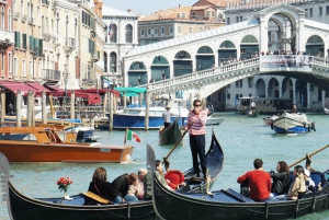 Dagvullende tour in Venetië met de trein vanuit Milaan (Zelf rondleiding)