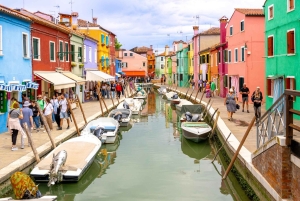 Excursão de 1 dia a Murano e Burano com viagem panorâmica de regresso