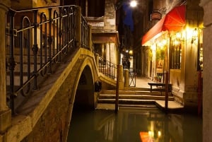 Fantasmas de Veneza: Teatro Malibran e Cannaregio