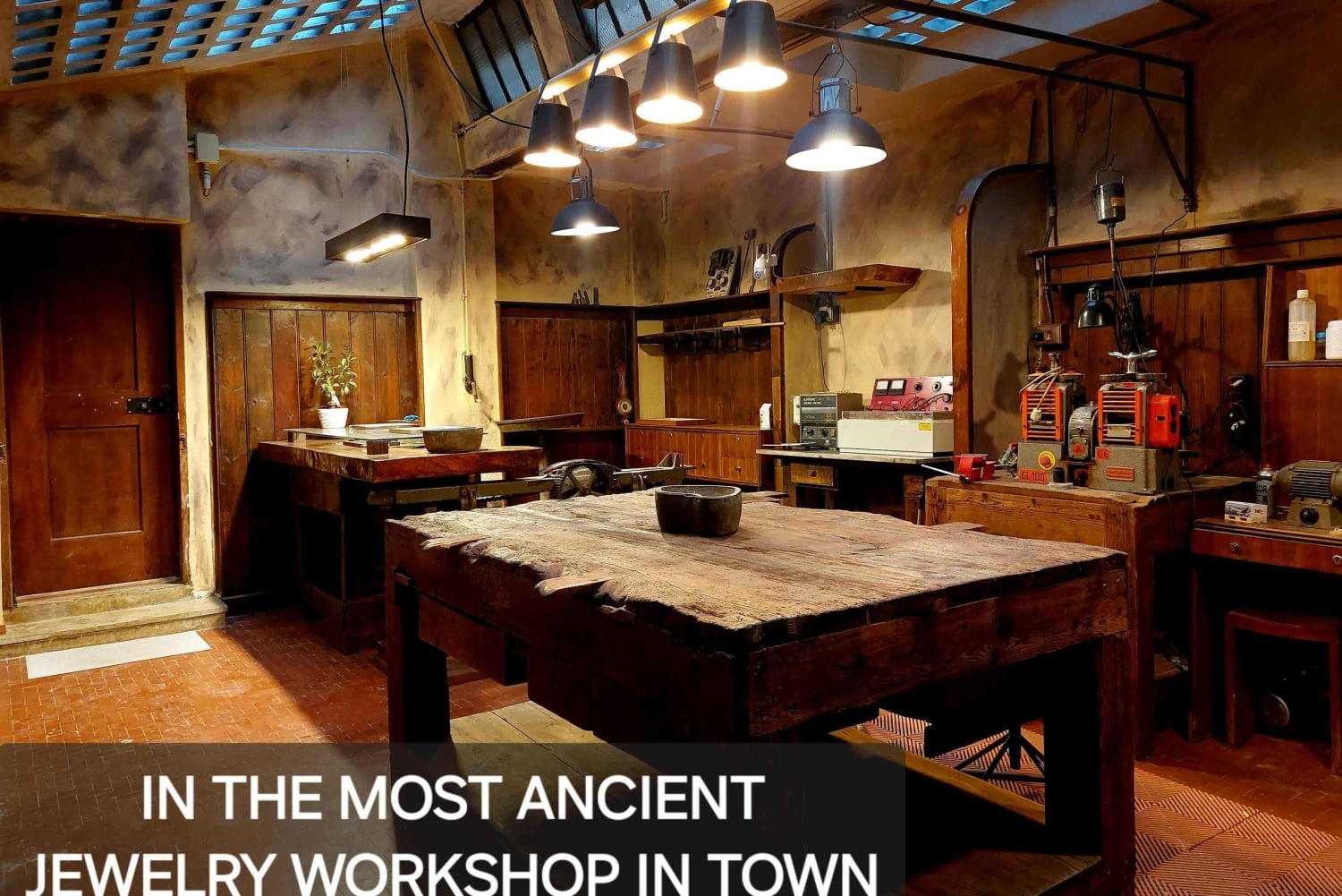 Gullsmedsverksted Lag din egen ring i sterlingsølv