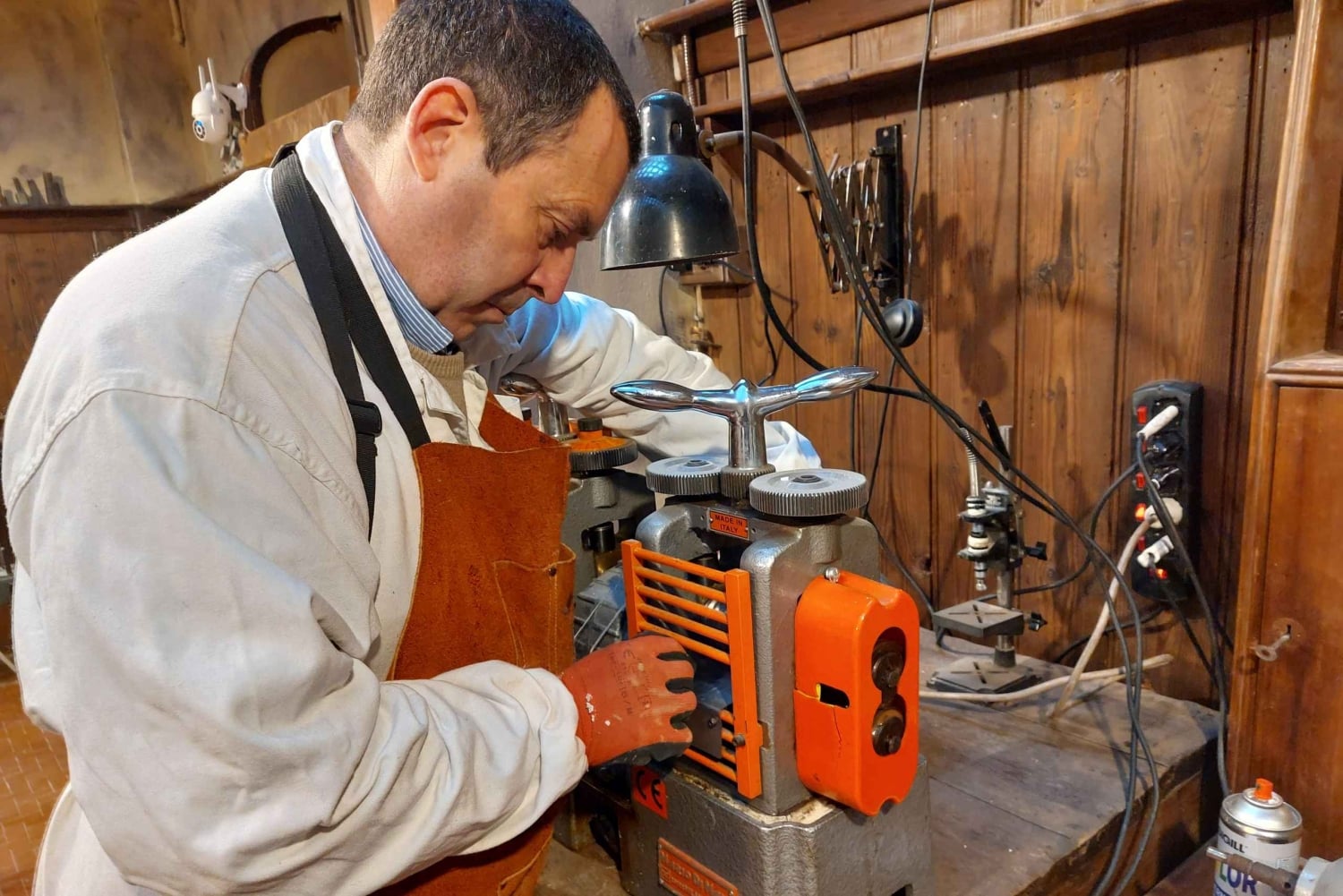 Gullsmedsverksted Lag din egen ring i sterlingsølv