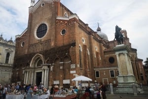 Gondola Ride & Venice walking tour