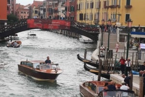 Gondola Ride & Venice walking tour