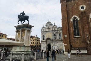 Gondola Ride & Venice walking tour