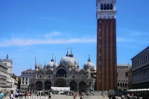 Gondola Ride & Venice walking tour