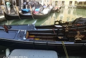 Gondola Ride & Venice walking tour