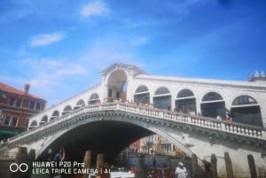 Gondola Ride & Venice walking tour