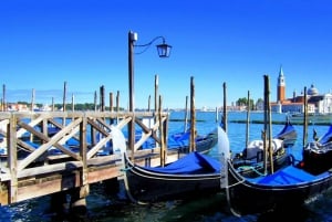 Gondola Ride & Venice walking tour