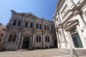 Giro in gondola e tour a piedi di Venezia