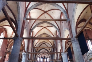 Giro in gondola e tour a piedi di Venezia