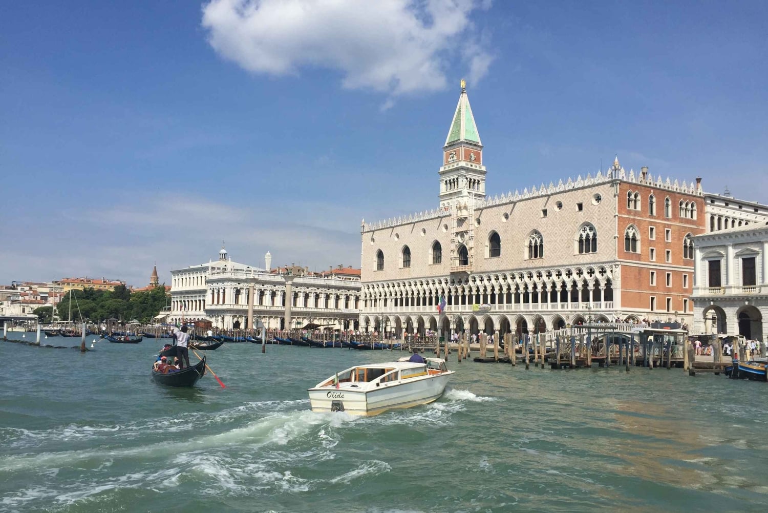 Grand Canal Boat Tour & Murano