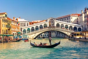 Guided Tour of Murano, Burano and Torcello from Venice