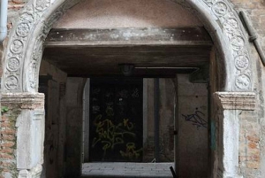 Hidden Venice - Small Group Tour