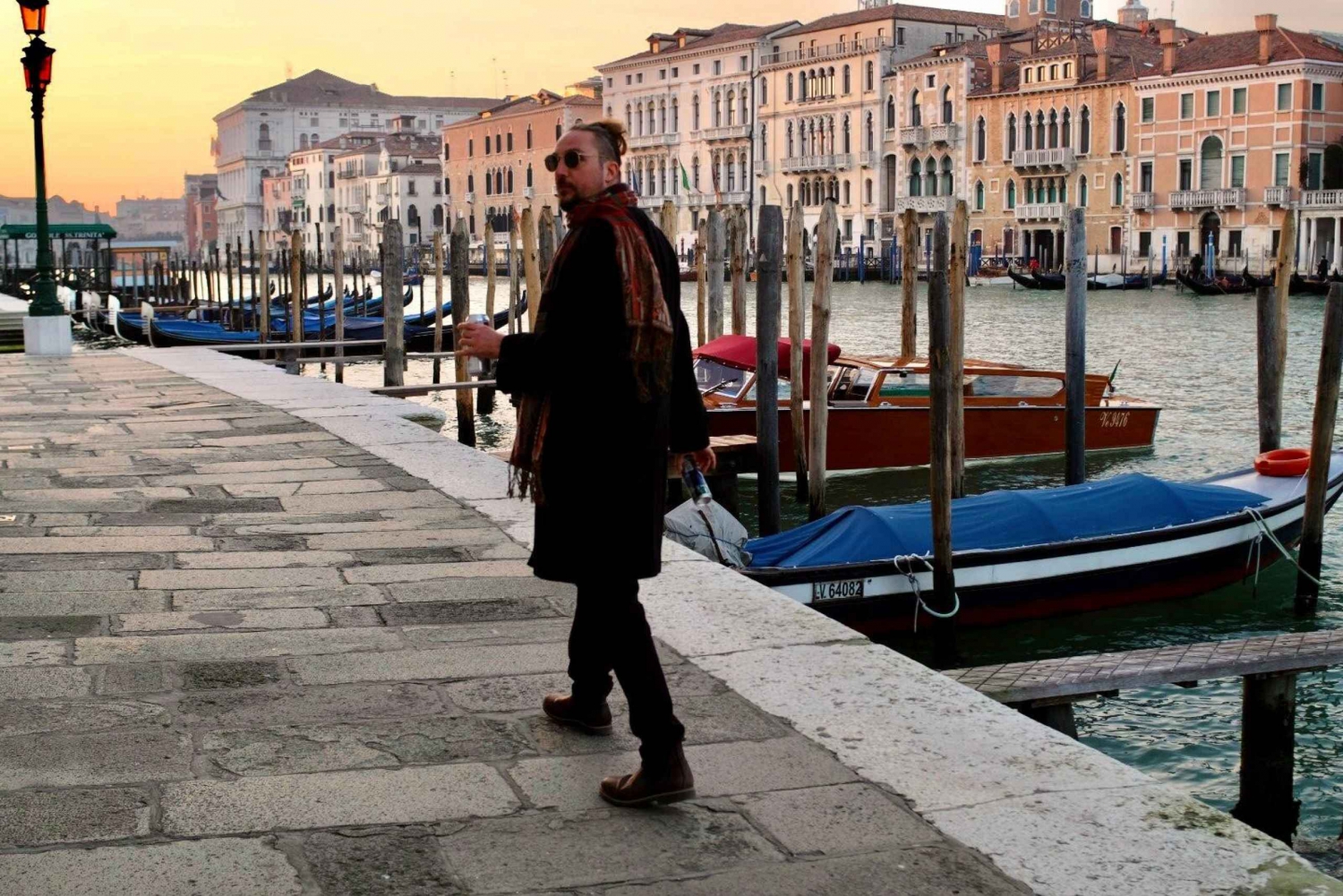 Historic Walk in Venice: its architecture and traditions