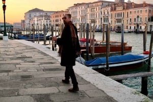 Venice Historic Walk: the city, architecture, traditions