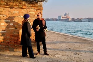 Venice Historic Walk: the city, architecture, traditions