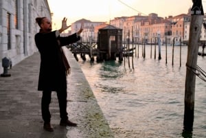 Venice Historic Walk: the city, architecture, traditions