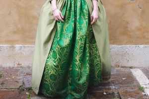 Historical Costume in Venice for 24 hours
