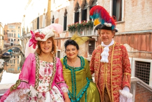 Historical Costume in Venice for 24 hours