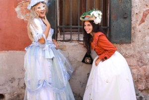 Historical Costume in Venice for 24 hours