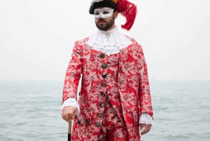 Historical Costume in Venice for 24 hours