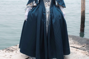 Historical Costume in Venice for 24 hours