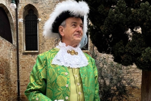Historical Costume in Venice for 24 hours