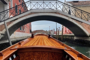 Ombord på en gammel venetiansk båd