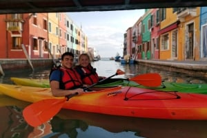 Excursión en kayak por Venecia, explora la laguna y las islas secretas en kayak.