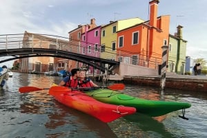 Excursión en kayak por Venecia, explora la laguna y las islas secretas en kayak.