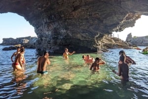 La Spezia: Sunset Kayak & Caves Tour w/ Swimming & Aperitif