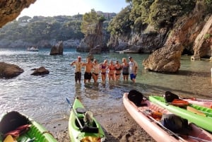 La Spezia: Sunset Kayak & Caves Tour w/ Swimming & Aperitif
