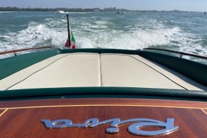 Rejs wycieczkowy luksusową łodzią - Riva Aquariva Venice Yacht