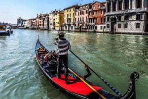 Morgon i Venedig: Dogepalatset, Castello och gondolkryssning