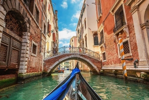 Morning Venice: Doge’s Palace, Castello, & Gondola Cruise