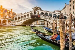 الصباح في البندقية: من سان ماركو إلى الجندول، أبرز النقاط