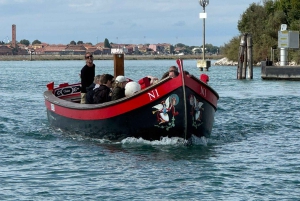 Murano, Burano e Torcello: passeio de barco tradicional com regresso ao pôr do sol