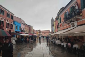 Murano, Burano e Torcello: passeio de barco tradicional com regresso ao pôr do sol