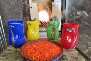 Murano: tee oma lasiesineesi lasimestarin kanssa ja vie se kotiin