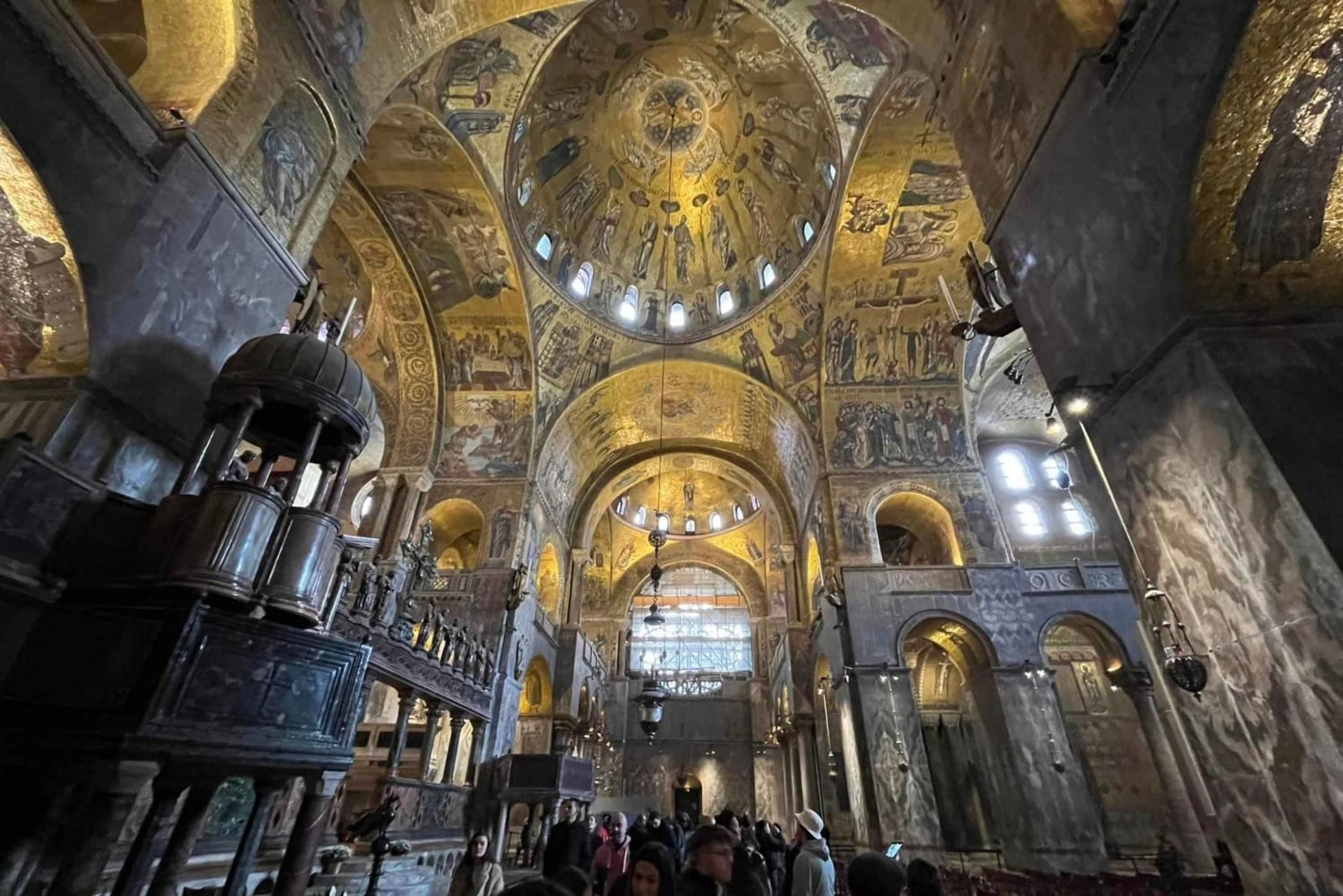 Tour privado a pie por los rincones misteriosos de Venecia