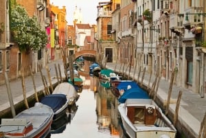 Tour privado a pie por los rincones misteriosos de Venecia