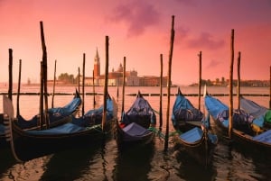 Perfekte private Venedig Tour mit Gondel-Fotoshoot