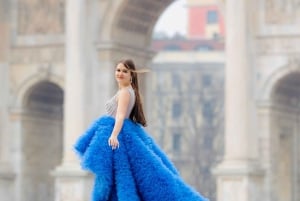 Photoshoot with a fairytale Dress in the heart of Milan