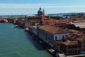 Privat romantisk rundtur i Venezia med historisk båt