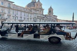 Tour privato in golf cart a Roma con guida locale