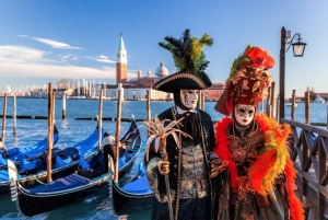 Private Walking Tour of Venice's Old Town with Gondola Ride
