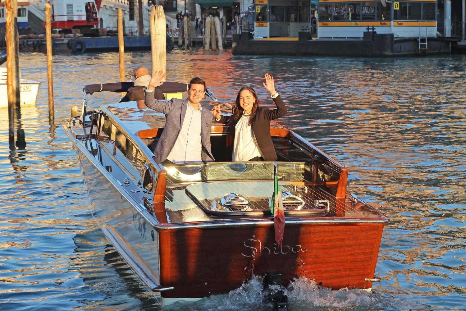 Private Water Taxi Transfer: Venice Airport - Hotel