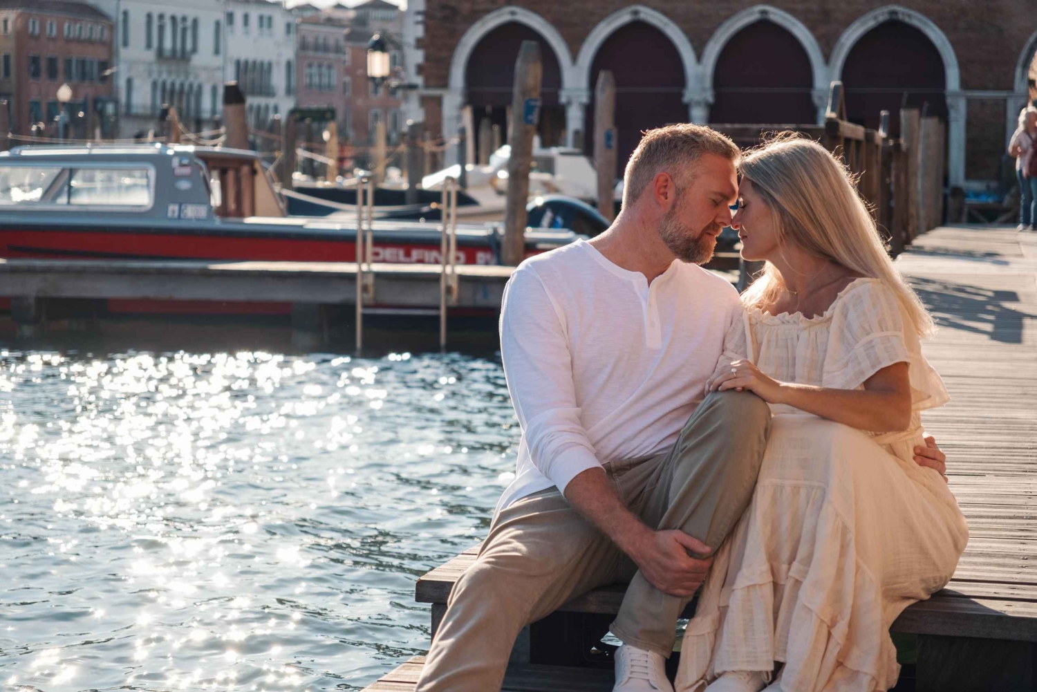 Professional Photoshoot in Venice: Rialto Bridge